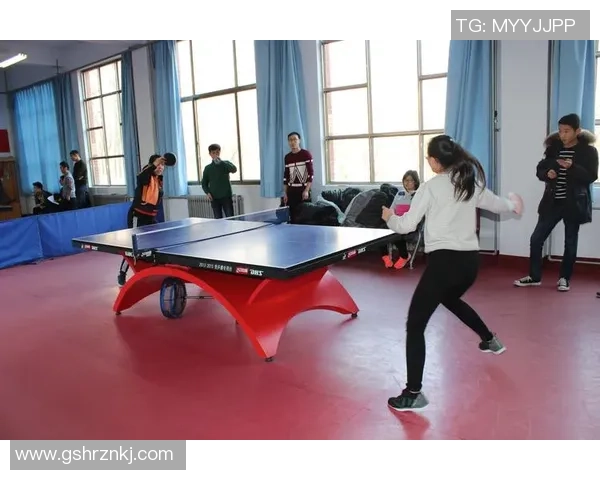 乒乓球盛宴:深入解析广州乒乓球队默契配合的秘密与技巧 乒乓球盛宴:深入解析广州乒乓球队默契配合的秘密与技巧